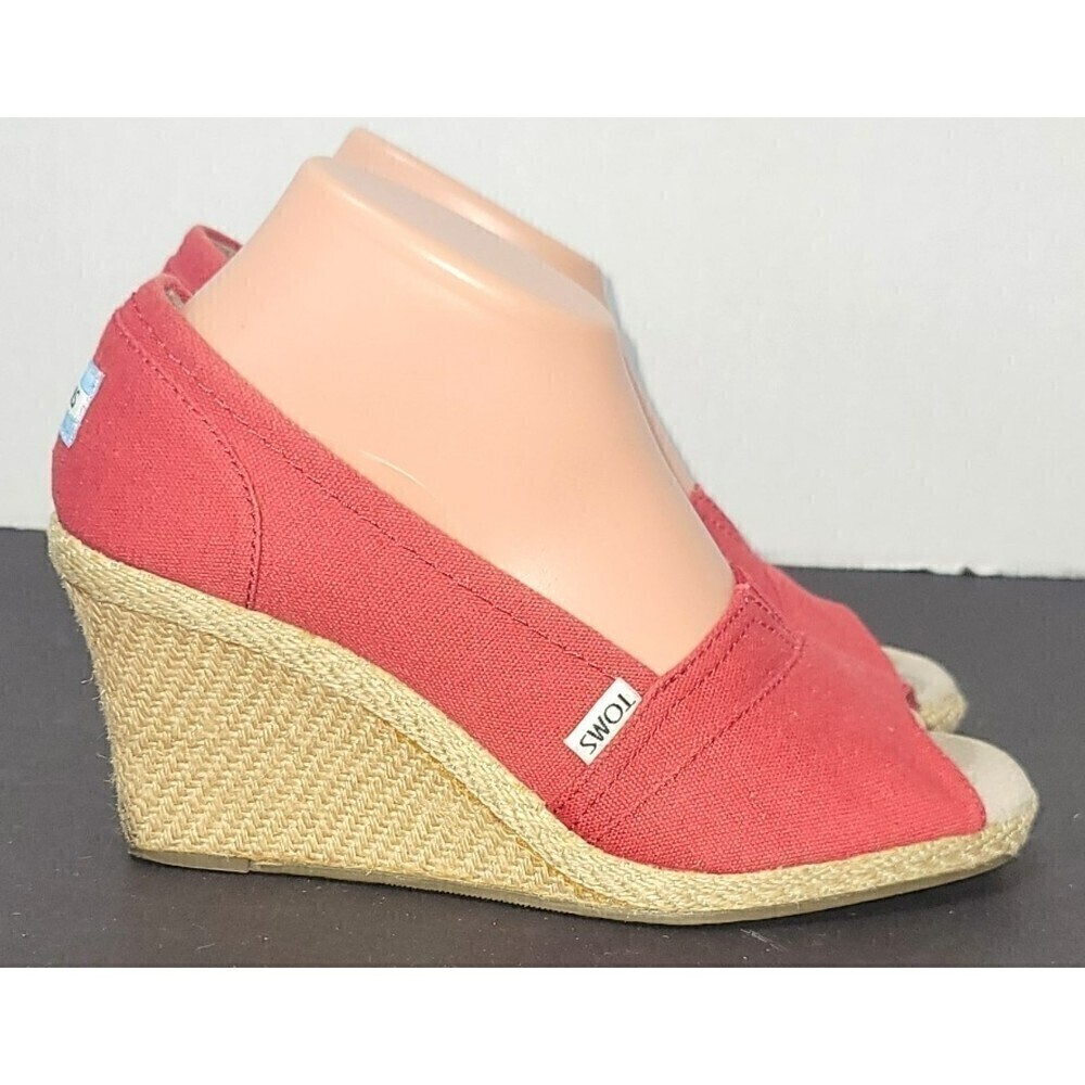 Tom's Red Canvas Wedge Espadrille - Size 9 - Picture 3 of 12